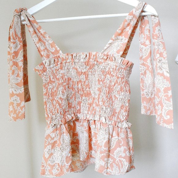 Strap-smocked layered Top│Paper Crane LA │XS - Picture 2 of 6